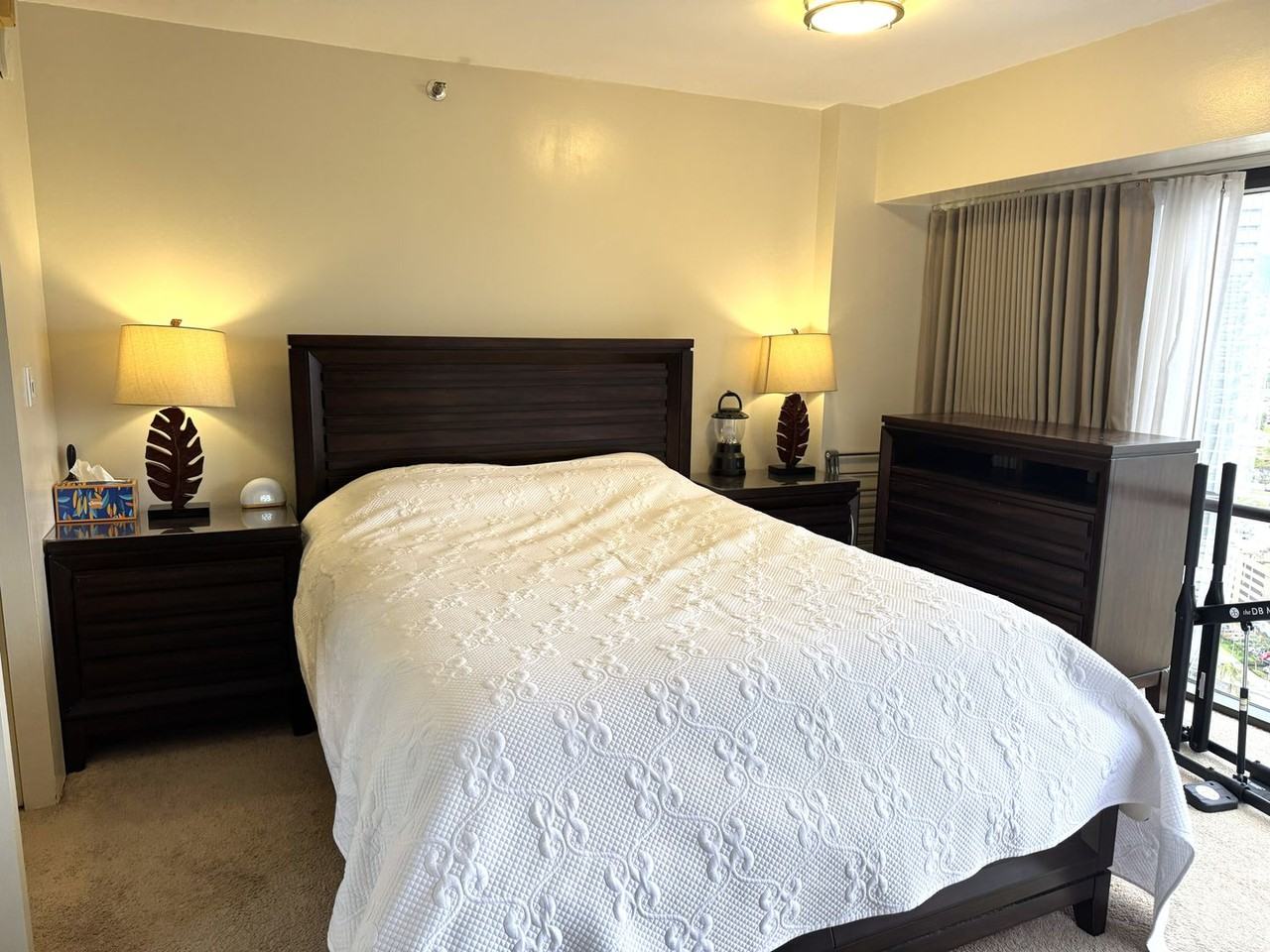 1088 Bishop St #3310 - Photo 4 of 7