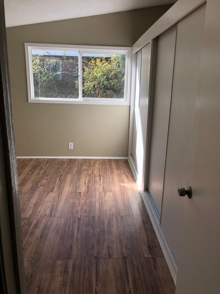 3138 E Avenue Q4 - Photo 7 of 13