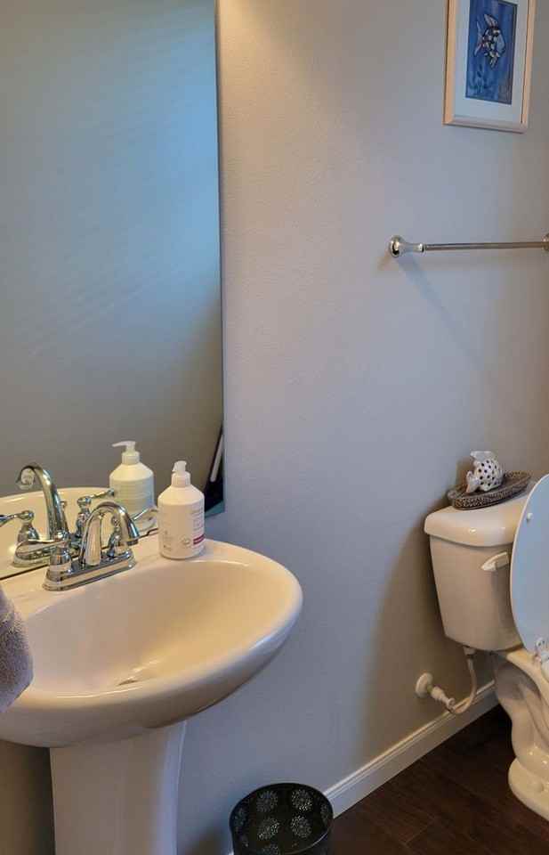 1863 Regent Ave Nw - Photo 5 of 8