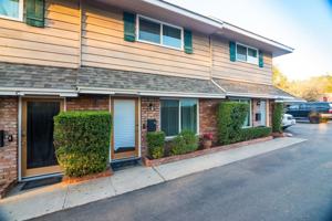 featured image of 1320 S Juniper St