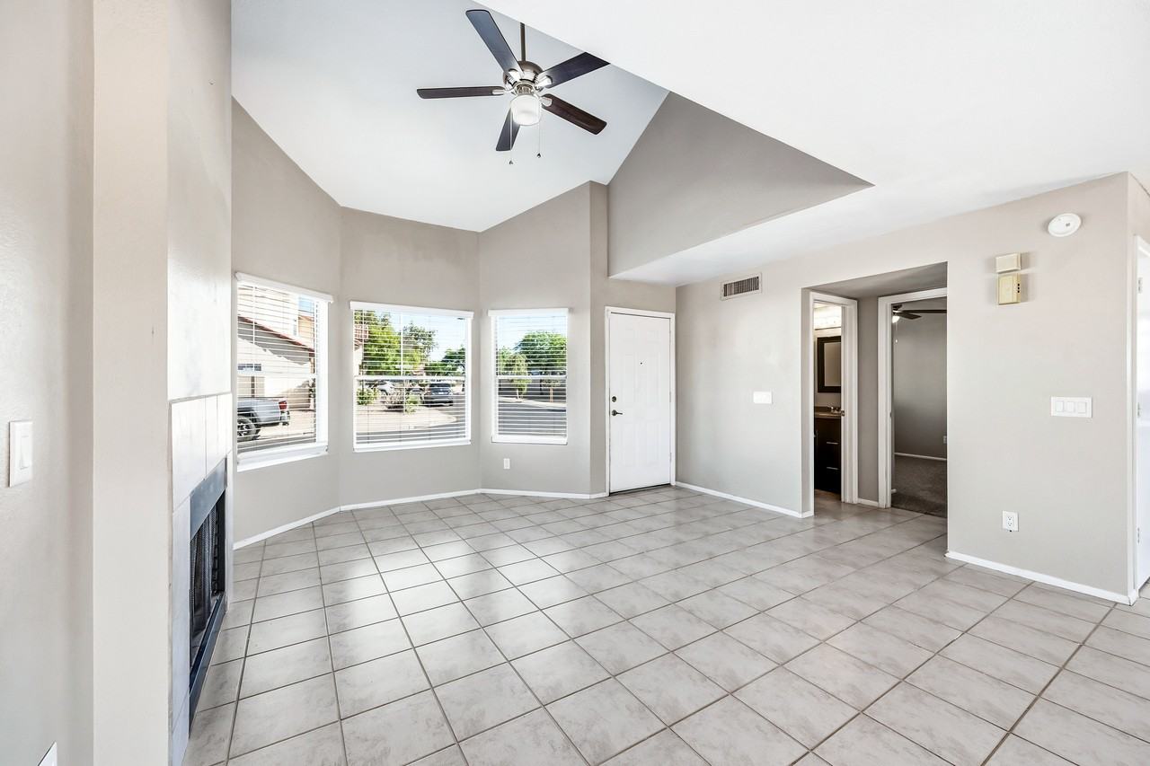 860 South Rio Drive - Photo 3 of 24