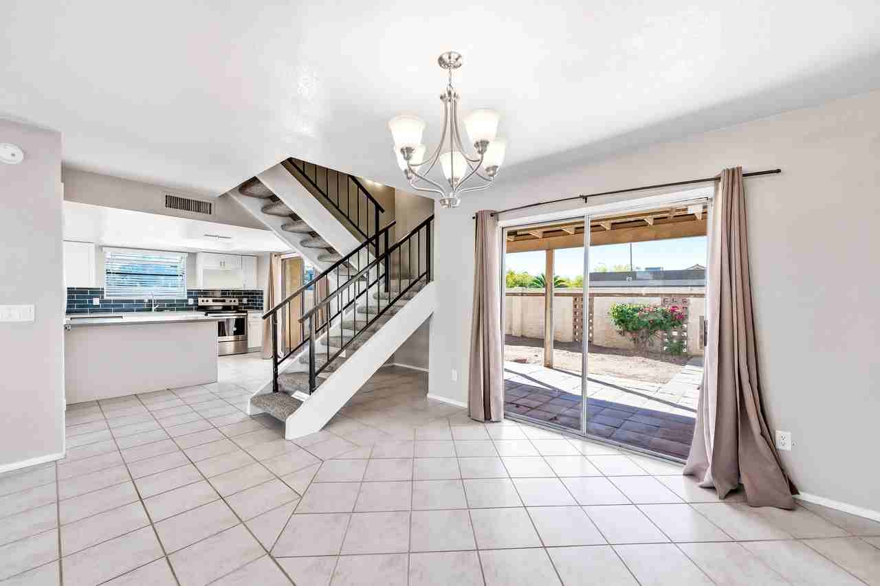 860 South Rio Drive - Photo 4 of 24