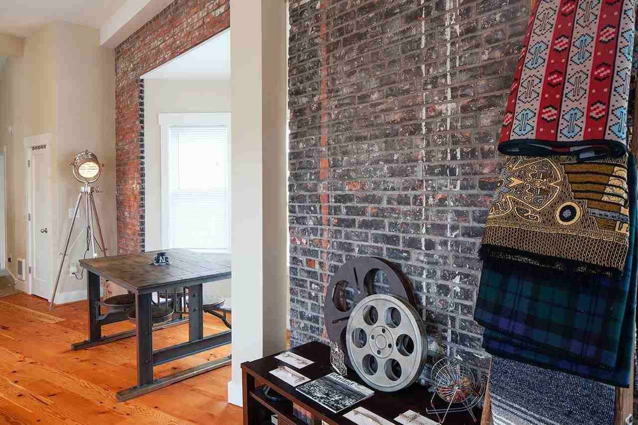 2021 Morrison / Kingston - Photo 4 of 10