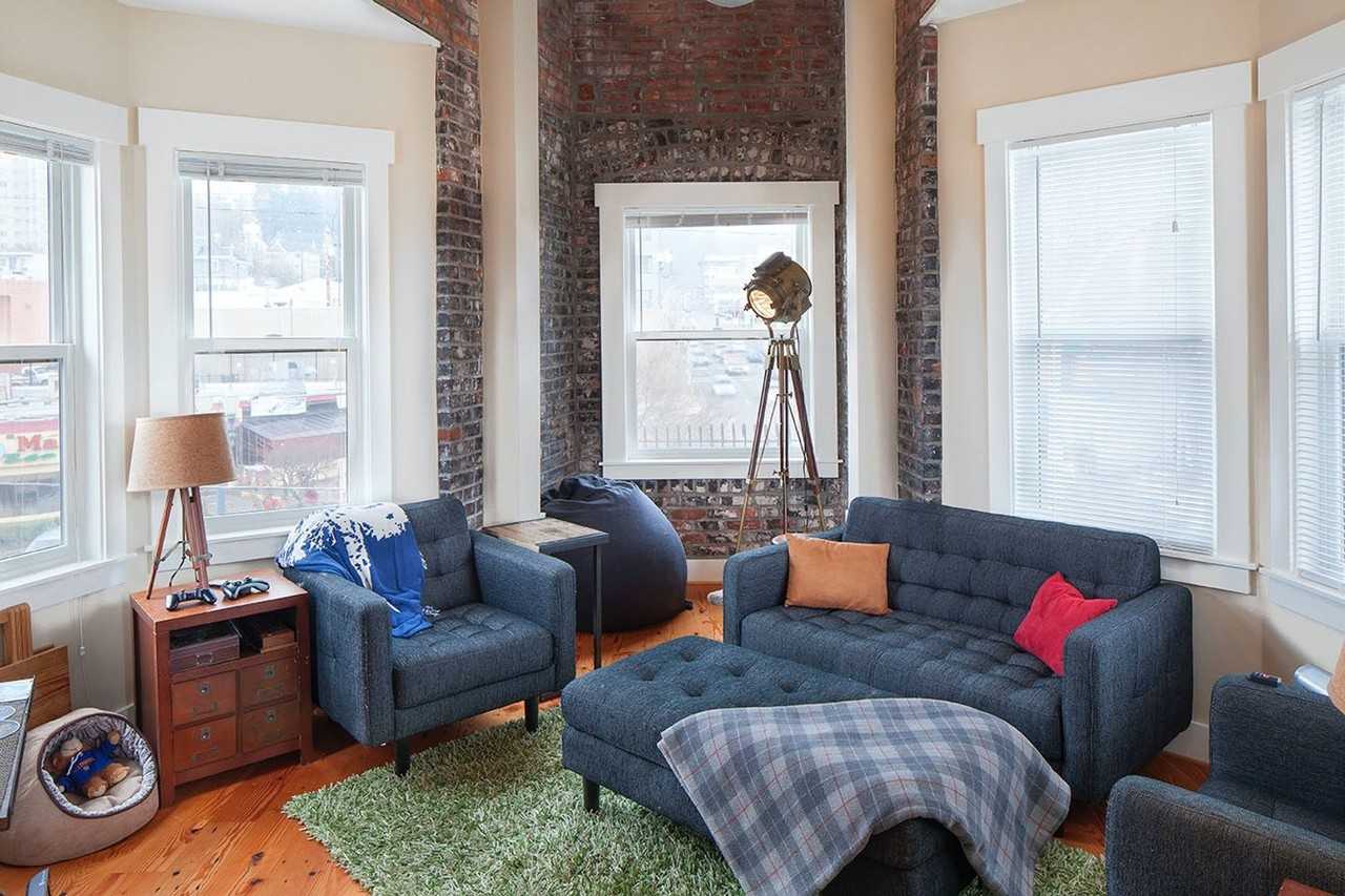 2021 Morrison / Kingston - Photo 6 of 10