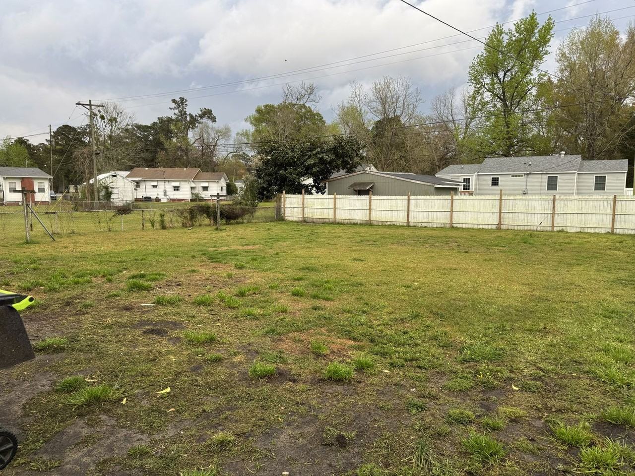 305 Miller Blvd - Photo 4 of 10