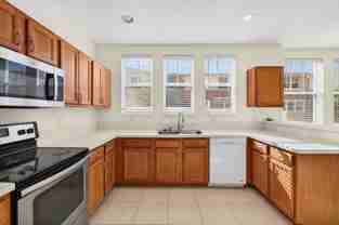 770 Millbrae Ct - Photo 1 of 1