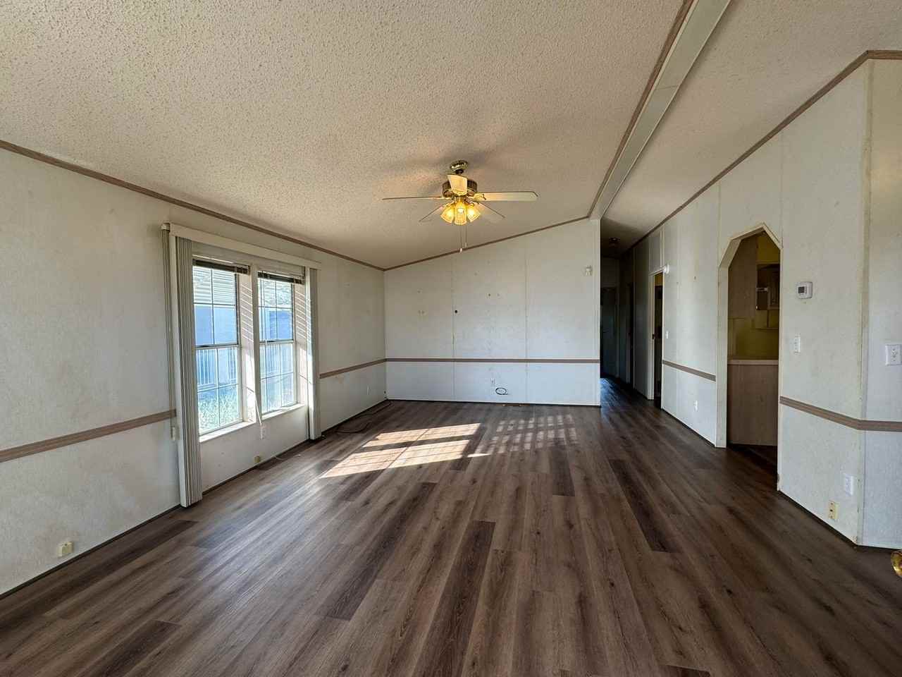 4419 S Susan Pl - Photo 5 of 24