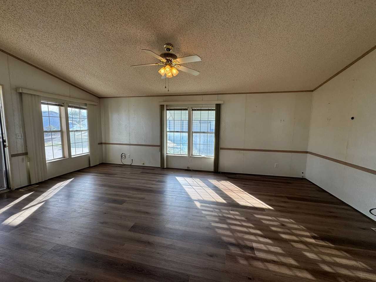 4419 S Susan Pl - Photo 6 of 24