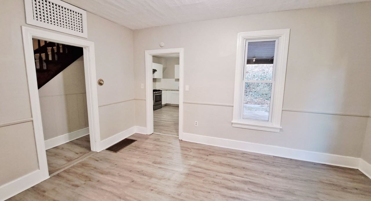 72 Argyle Ave - Photo 6 of 31