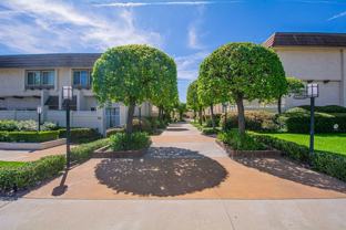 848 W Huntington Dr - Photo 1 of 1