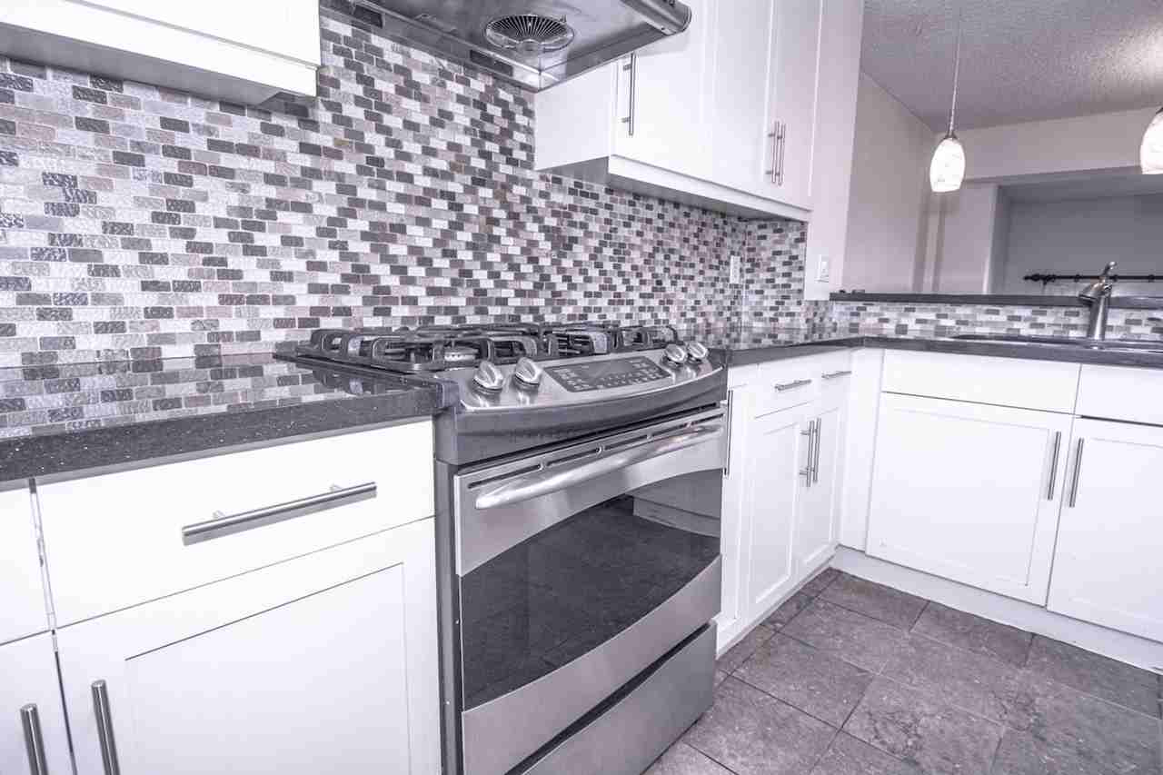 848 W Huntington Dr - Photo 7 of 49