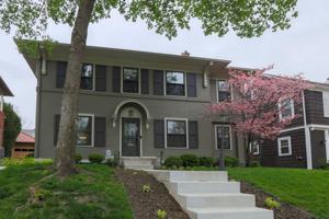 featured image of 204 W 68th Ter