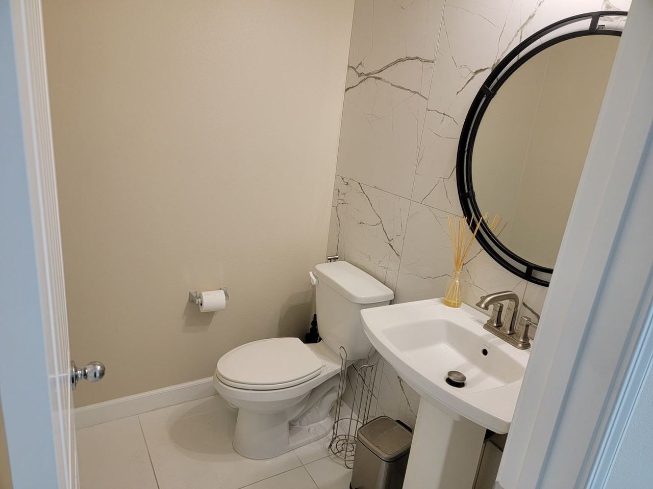 912 Pomelo Way - Photo 7 of 9