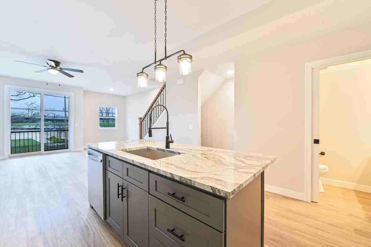 4740 Walworth Ave - Photo 4 of 22