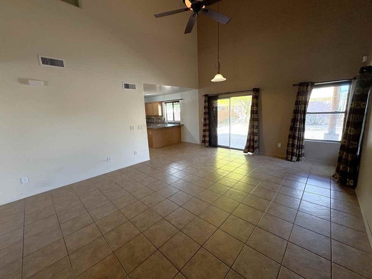 9985 E Country Shadows Dr - Photo 5 of 50
