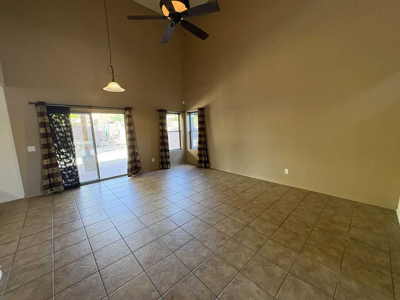 9985 E Country Shadows Dr - Photo 6 of 50