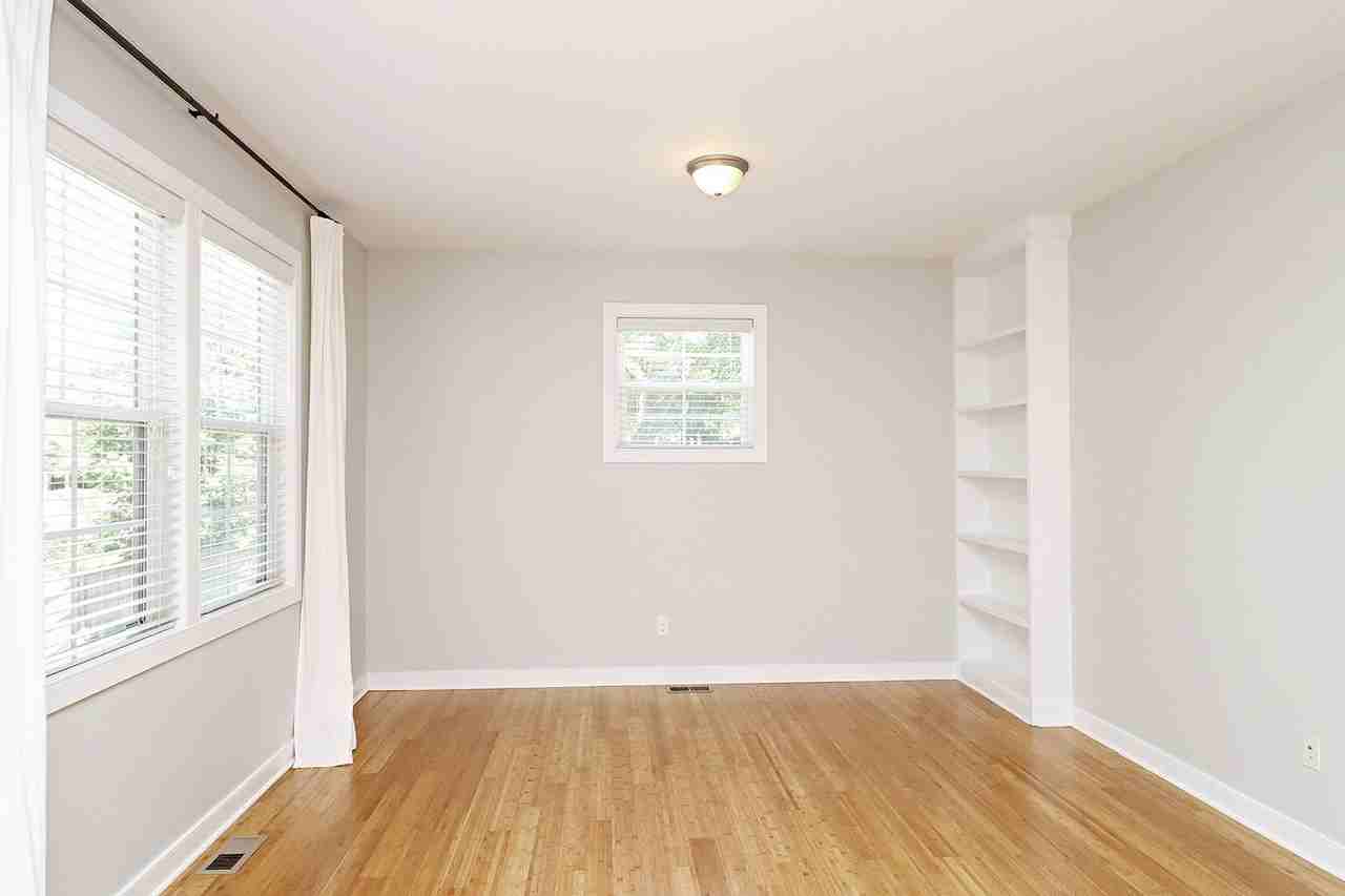 357 Westfield Rd - Photo 6 of 17