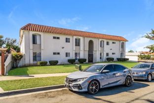 OAK40 - Photo 1 of 1