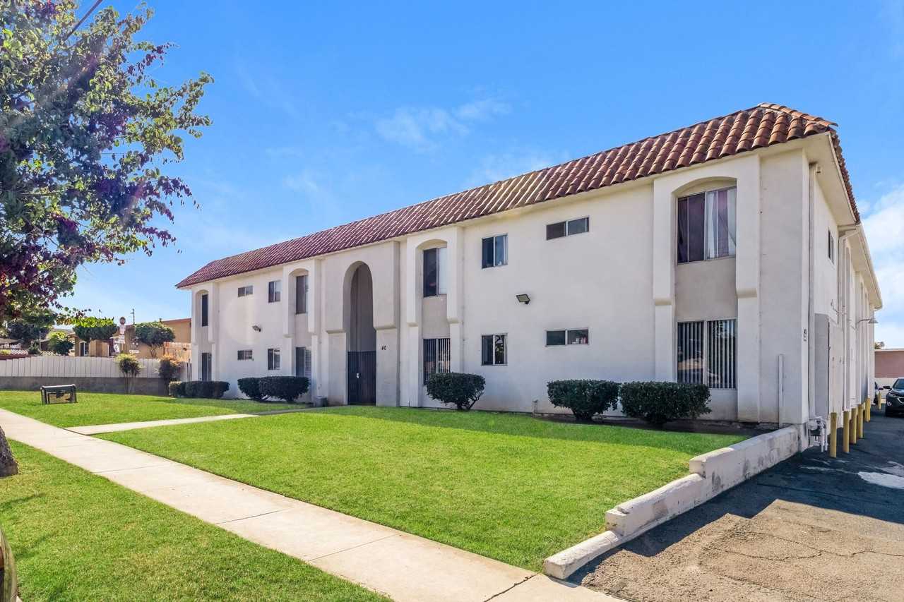 OAK40 - Photo 3 of 5