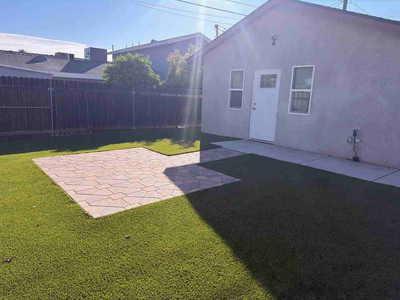 Kent Ave - Photo 2 of 22