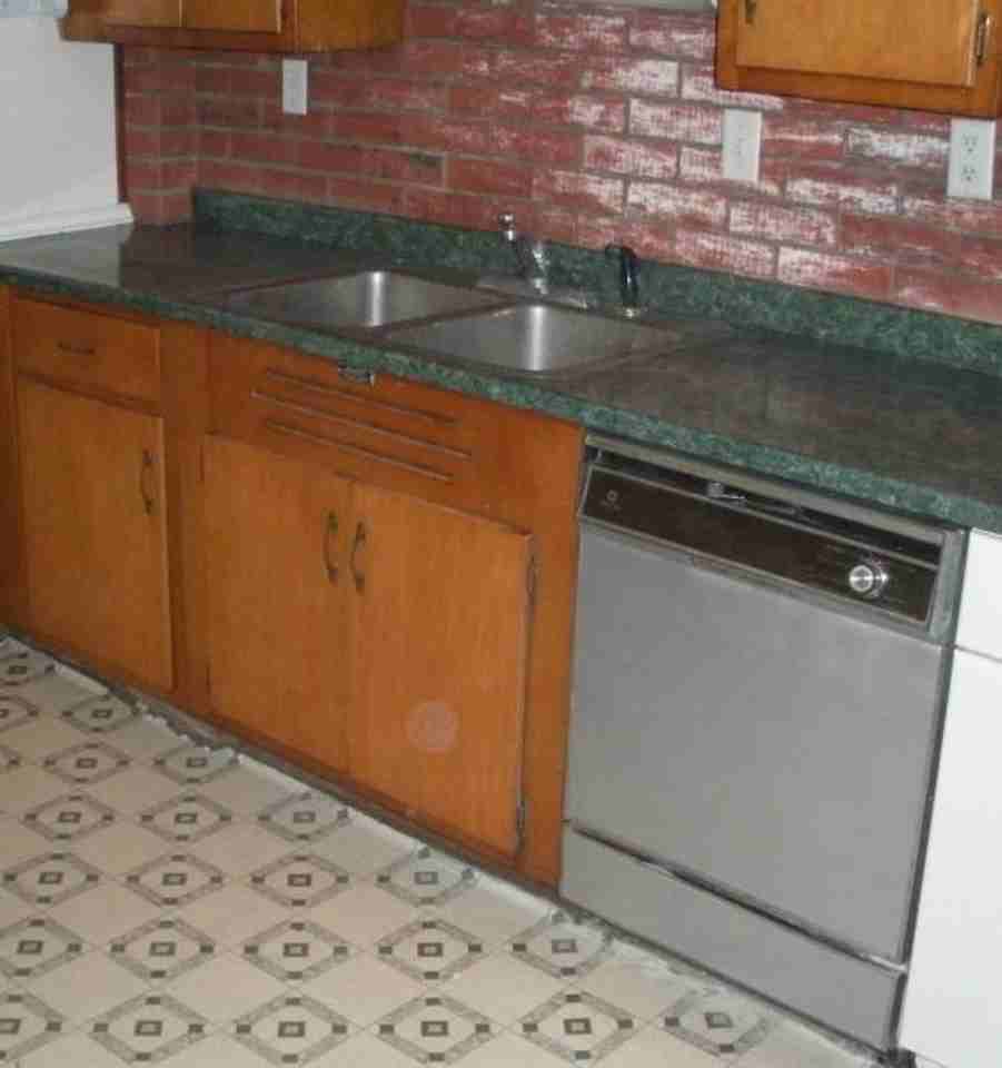 20 Dighton St - Photo 4 of 14