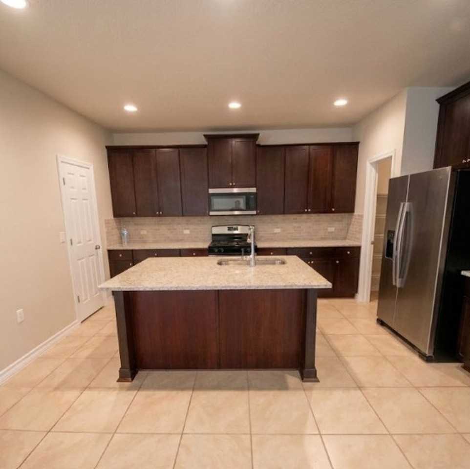 1806 Los Olivios Way - Photo 2 of 14