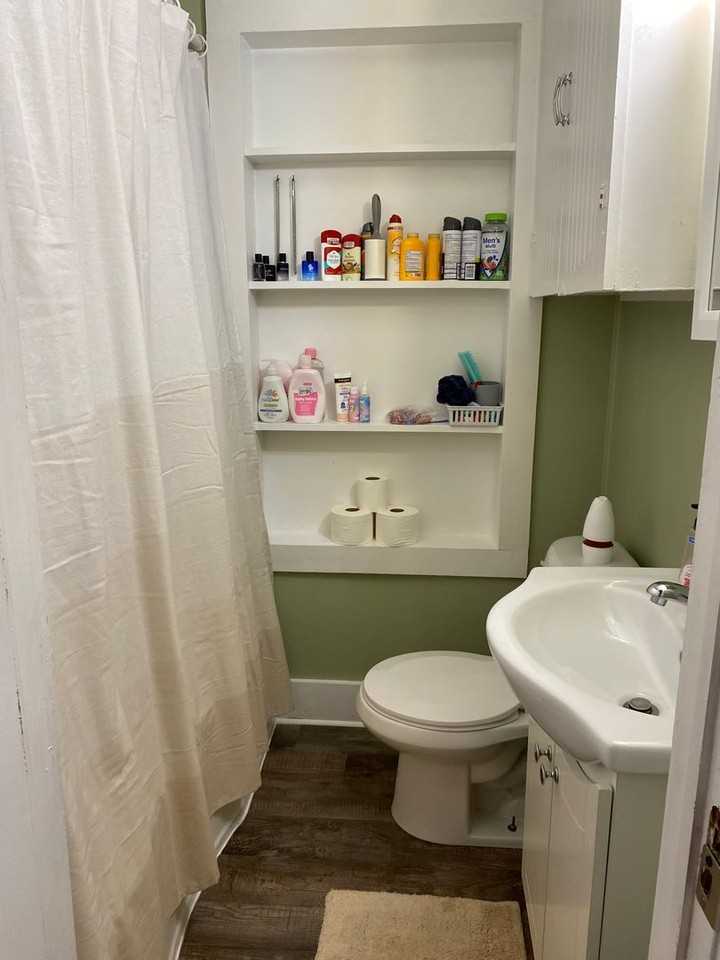 204 E Ohio St - Photo 7 of 10