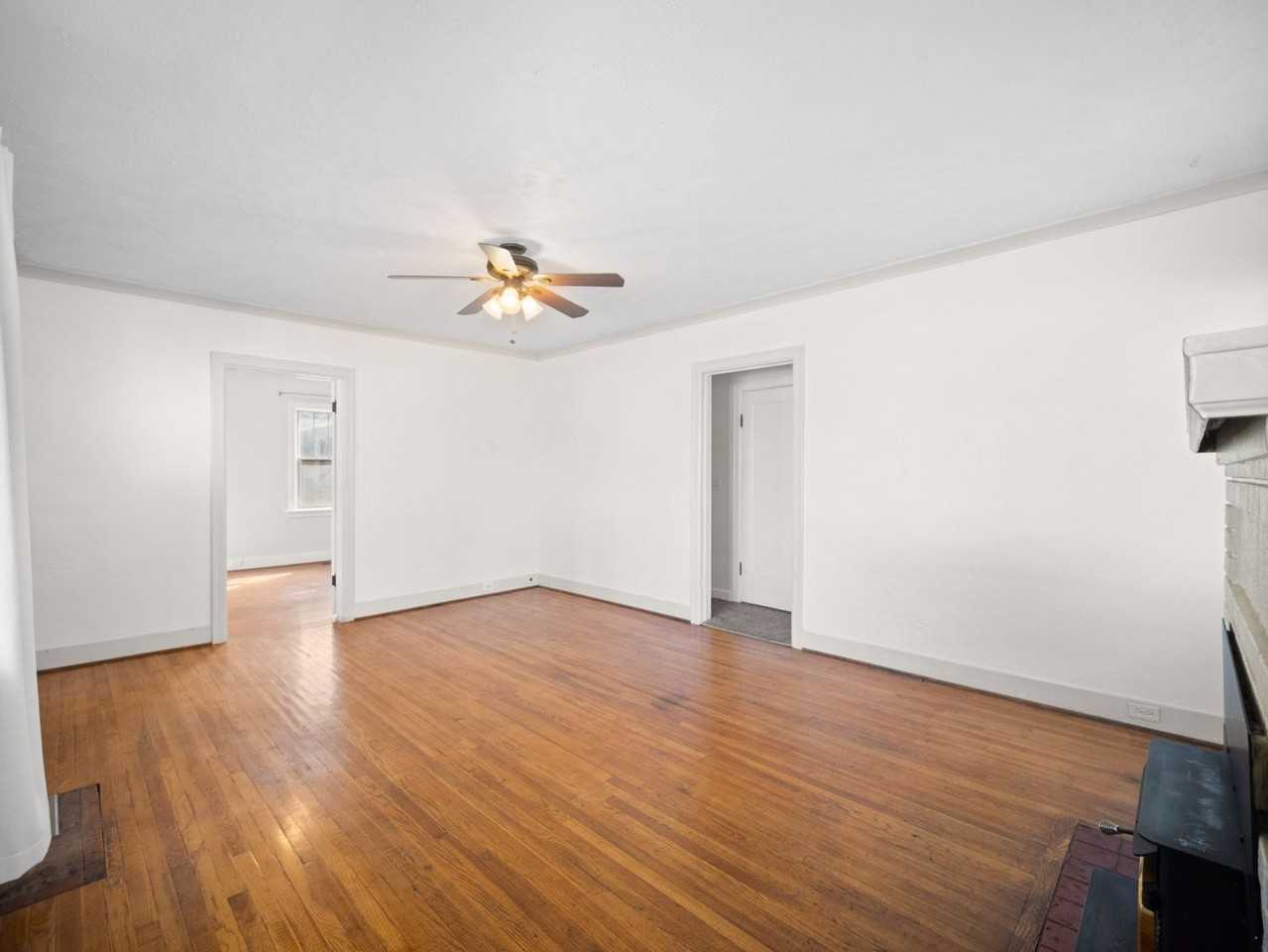 3404 E 29th Ave - Photo 6 of 50