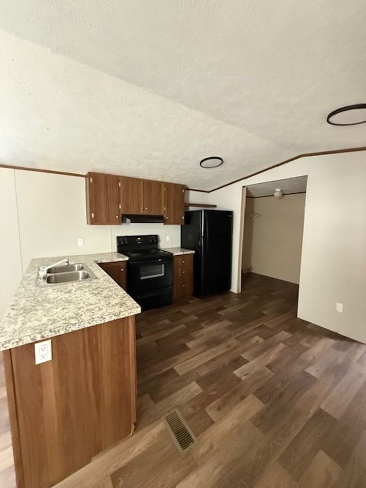 1398 County Road 8 #9 - Photo 5 of 13