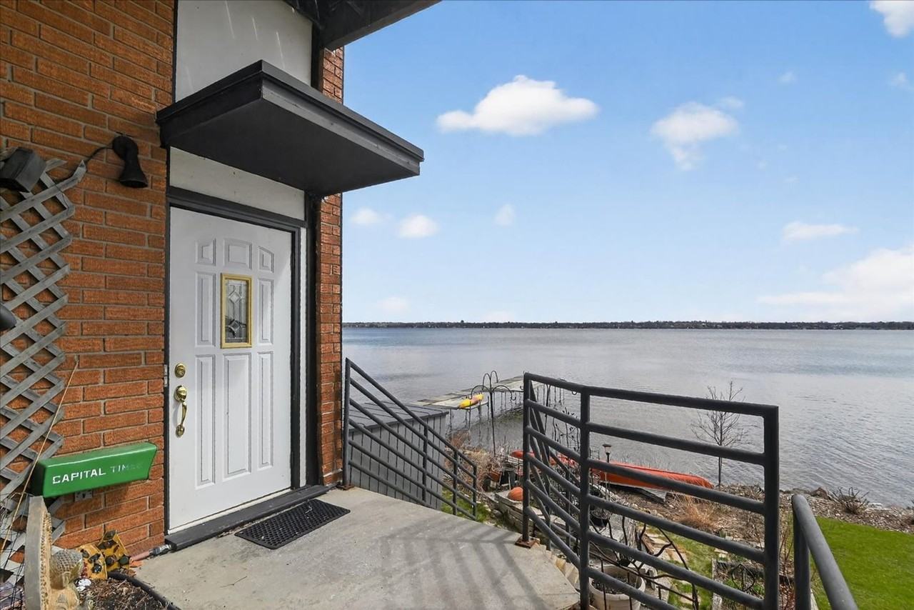 713 S Few St - Photo 2 of 44