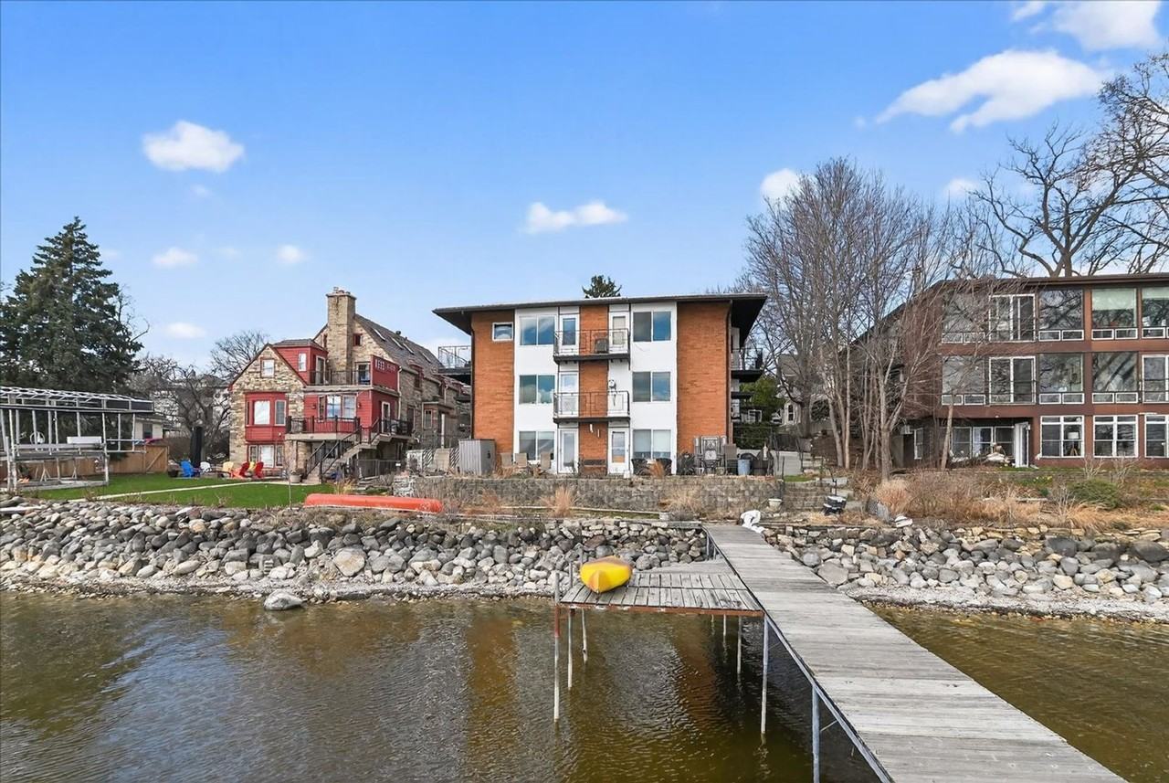 713 S Few St - Photo 5 of 44