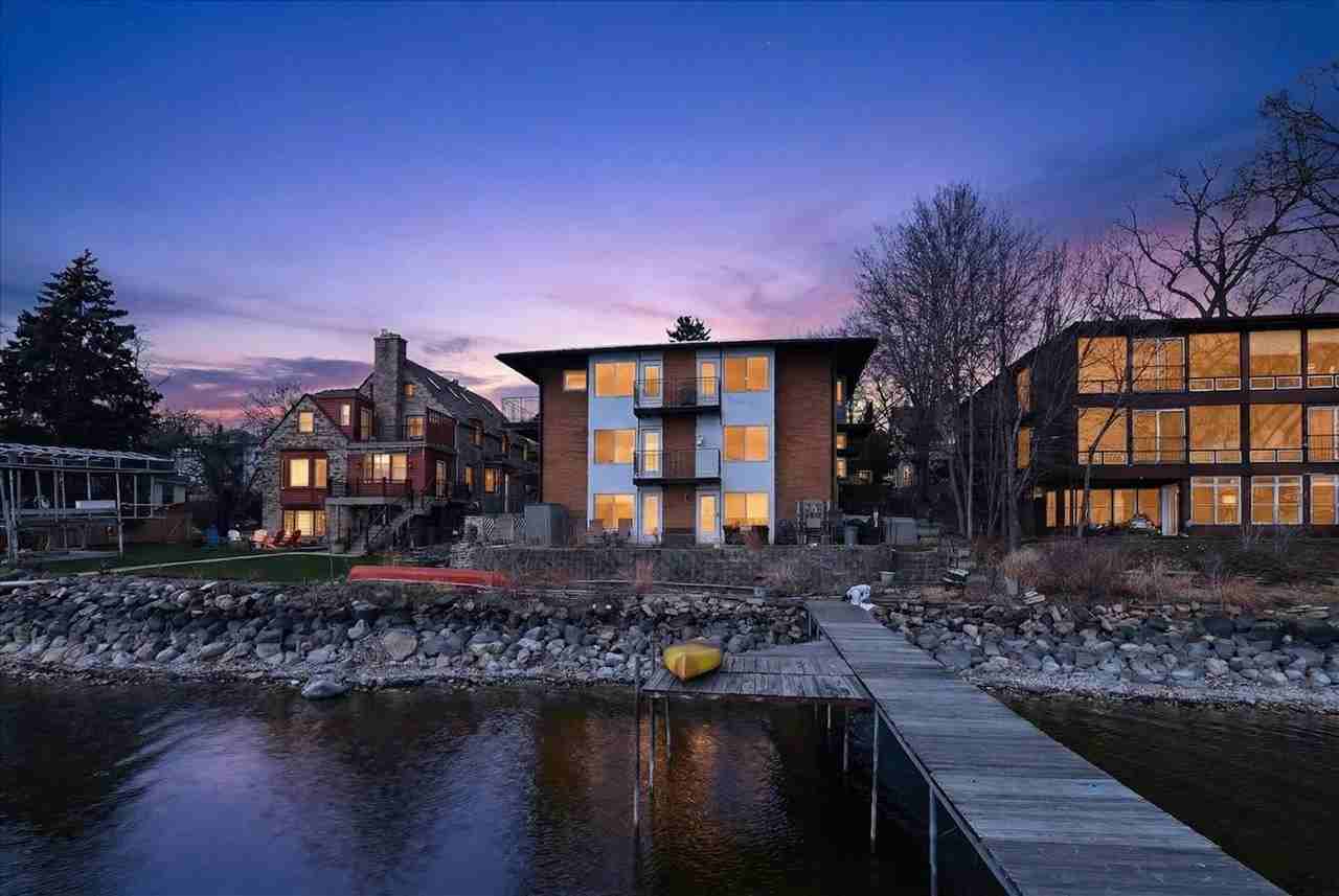 713 S Few St - Photo 6 of 44