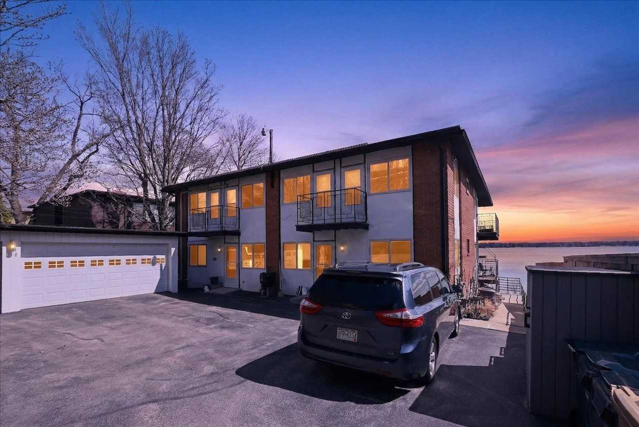 713 S Few St - Photo 7 of 44