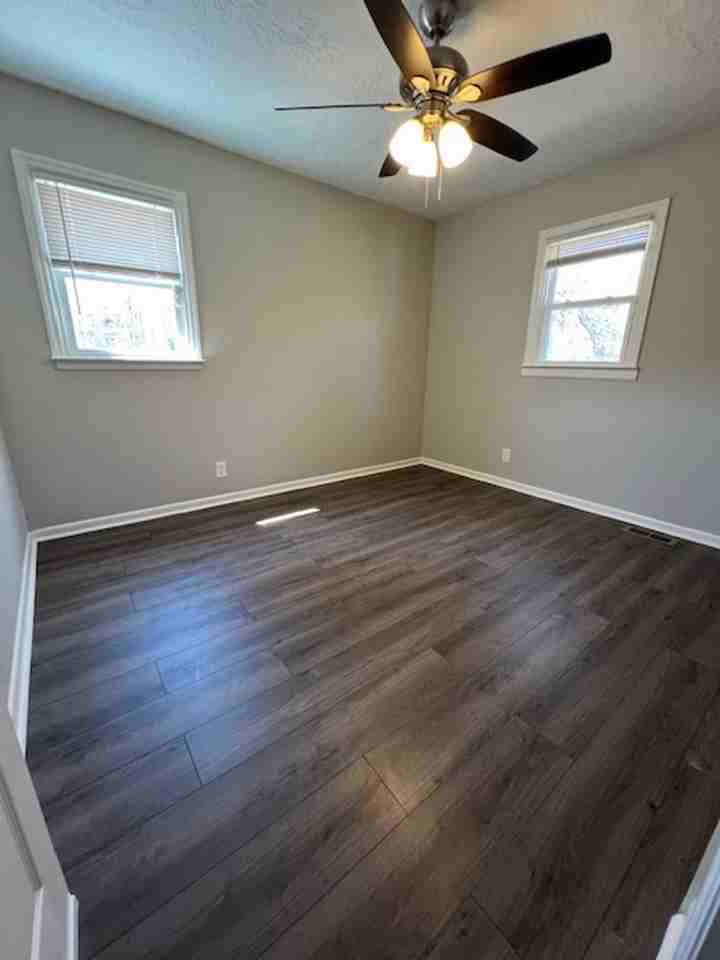 4001 Mitchner Rd - Photo 6 of 10