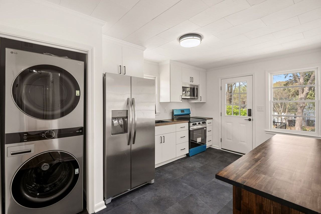 405 Moline St - Photo 6 of 18