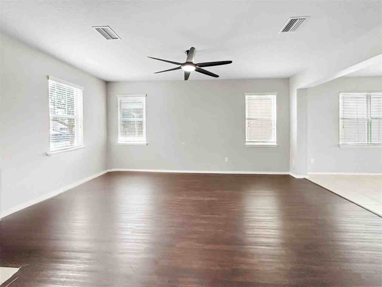 4409 Sweet Cinnamon Ct - Photo 7 of 17