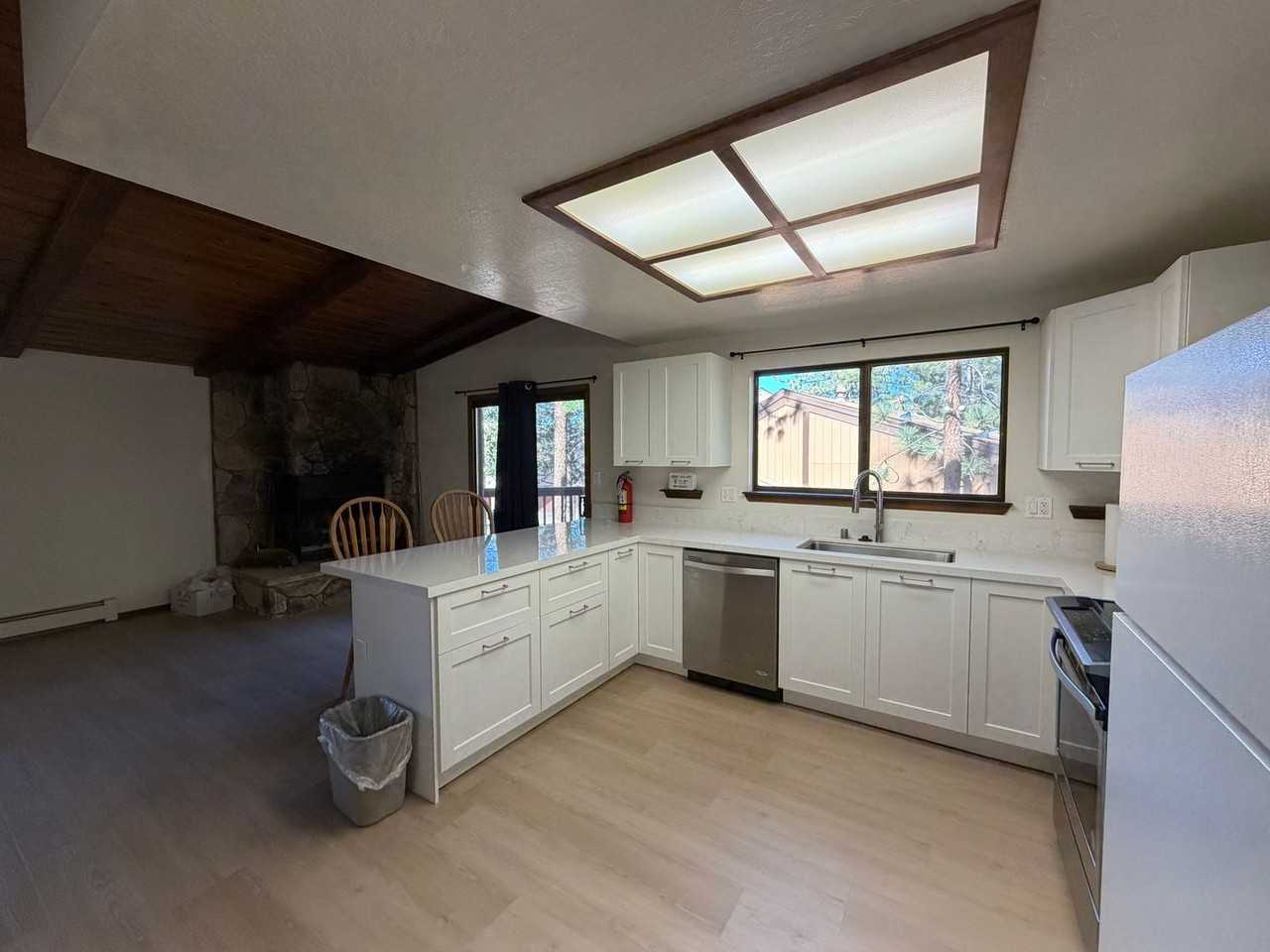 114 Angora Ct Unit D - Photo 6 of 23