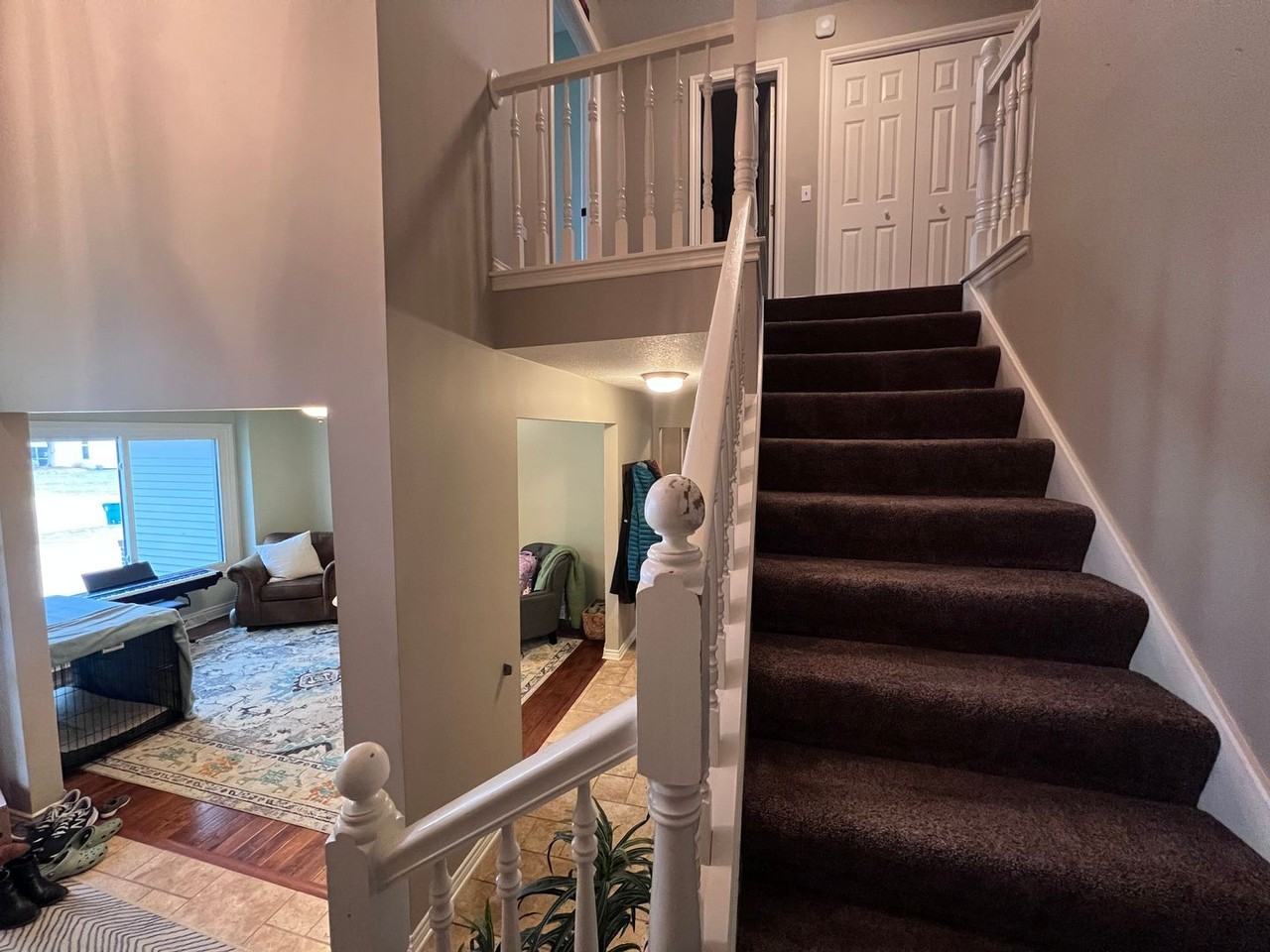 7330 Decosta Dr Ne - Photo 3 of 39