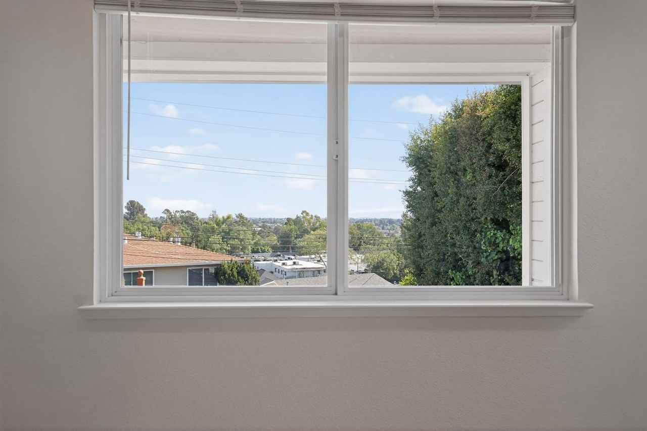 2230 Sol St - Photo 4 of 24