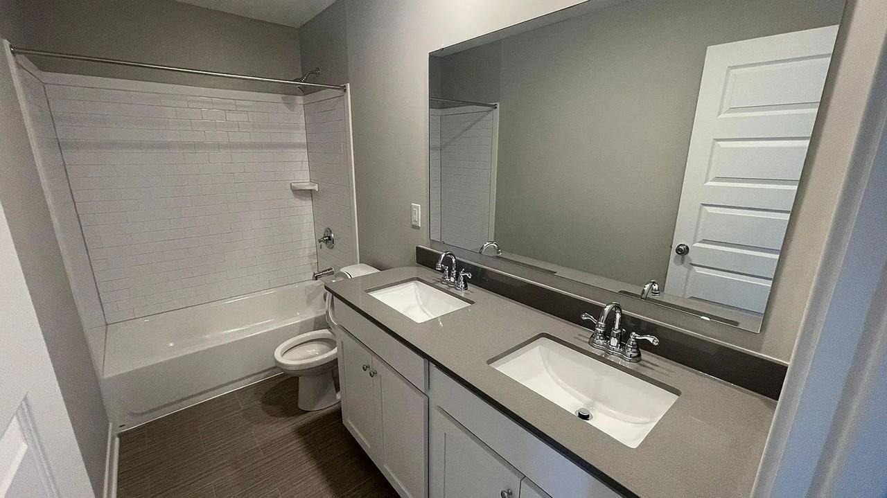 17195 Seaboard Pl - Photo 7 of 50