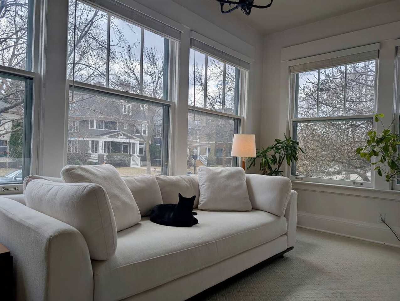 647 Lincoln Ave - Photo 2 of 22