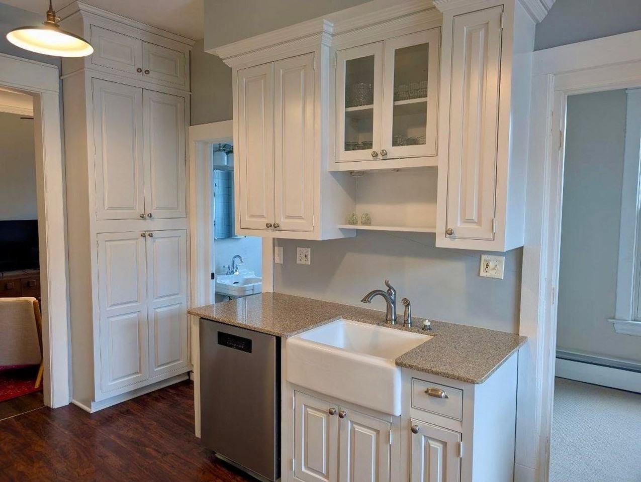 647 Lincoln Ave - Photo 6 of 22