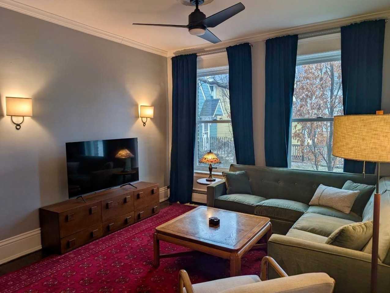 647 Lincoln Ave - Photo 7 of 22