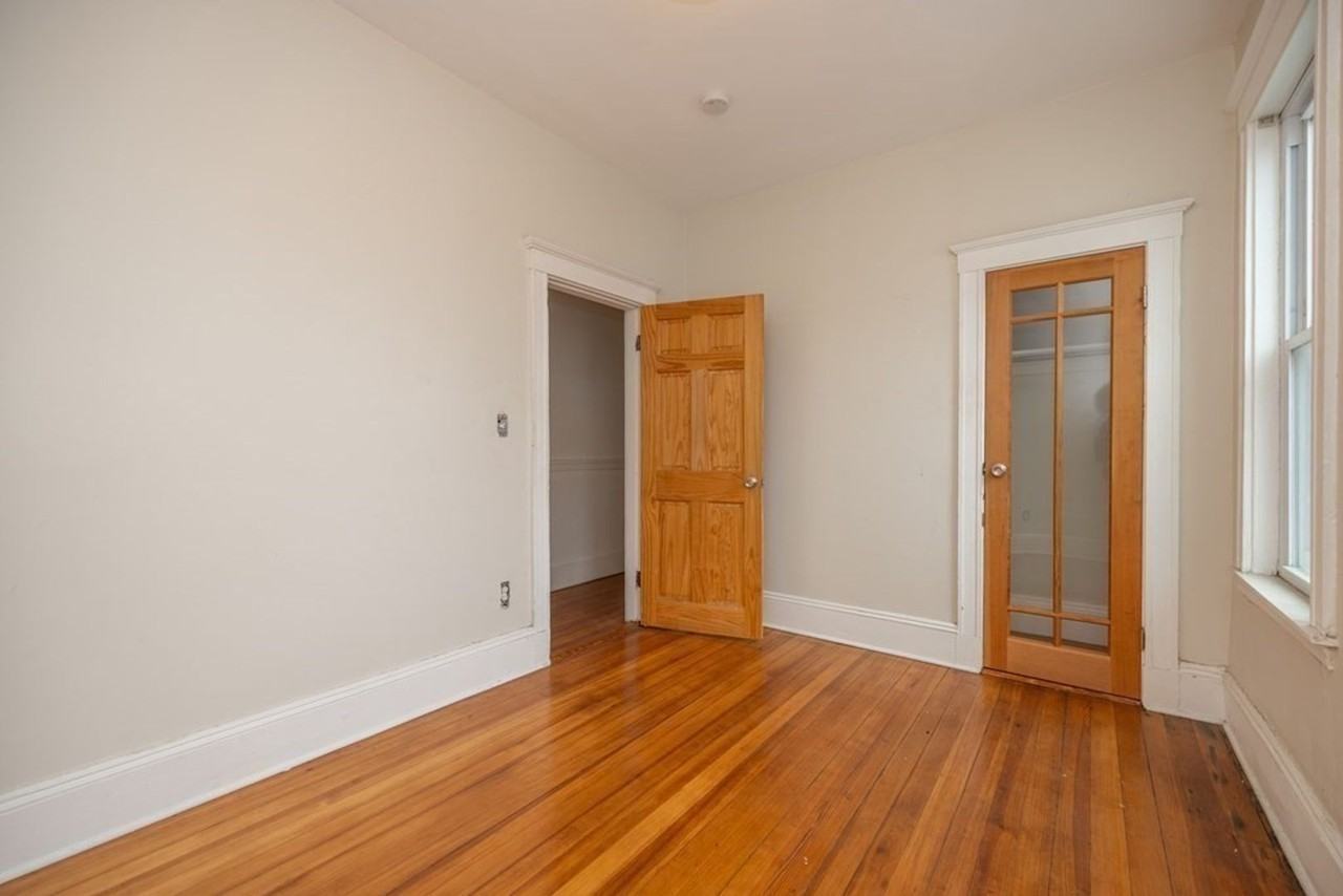 339 Allston St - Photo 6 of 22