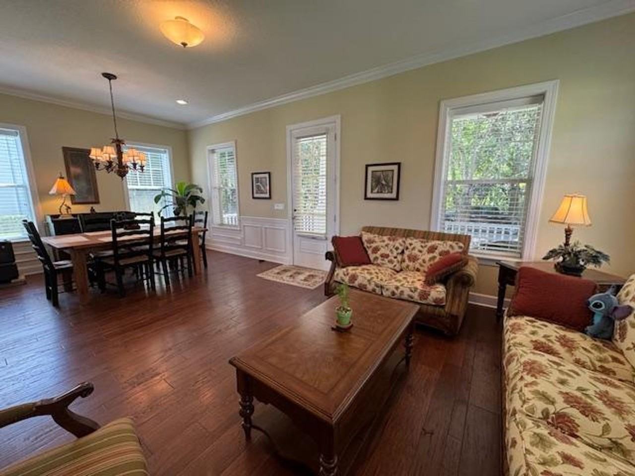 1442 Stickley Ave - Photo 6 of 34