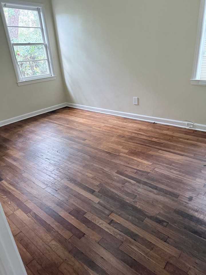 1207 De Renne Dr - Photo 6 of 8