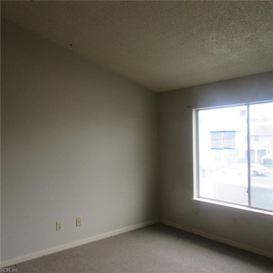 177 Nantucket Pl - Photo 5 of 7