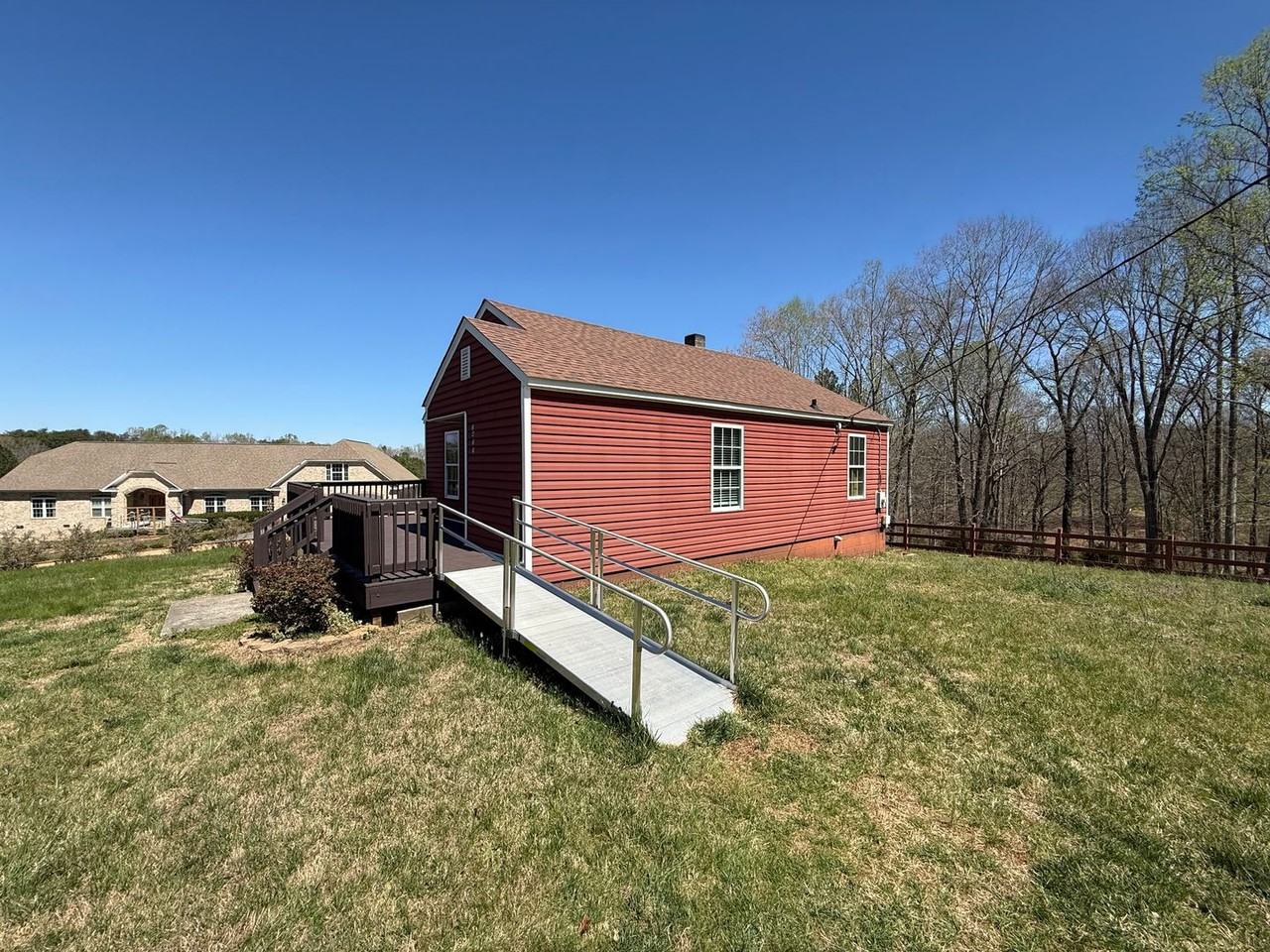 3427 Old Us 421 Hwy E - Photo 4 of 12