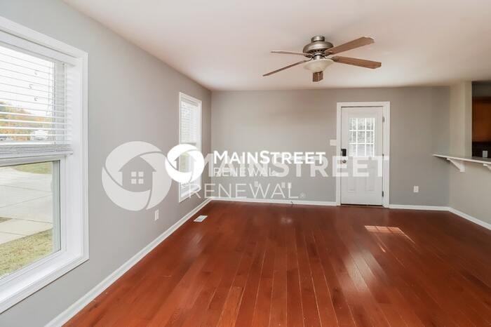 234 Kendra Dr - Photo 4 of 17