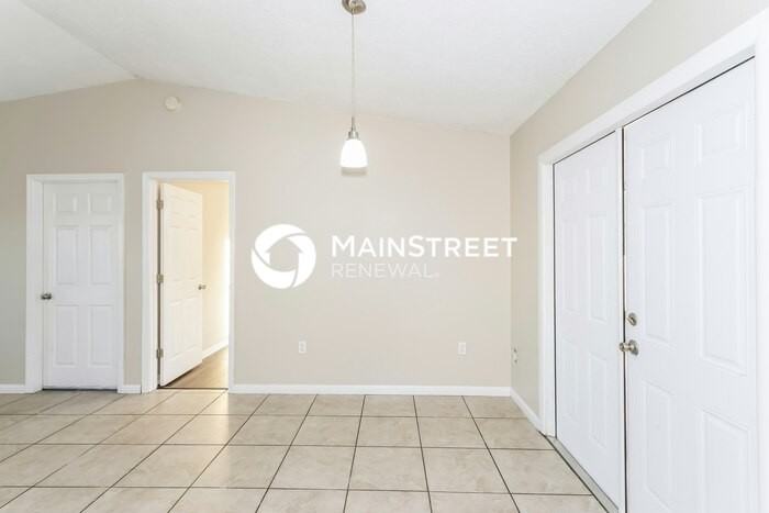 866 Glendale Ave Nw - Photo 5 of 17